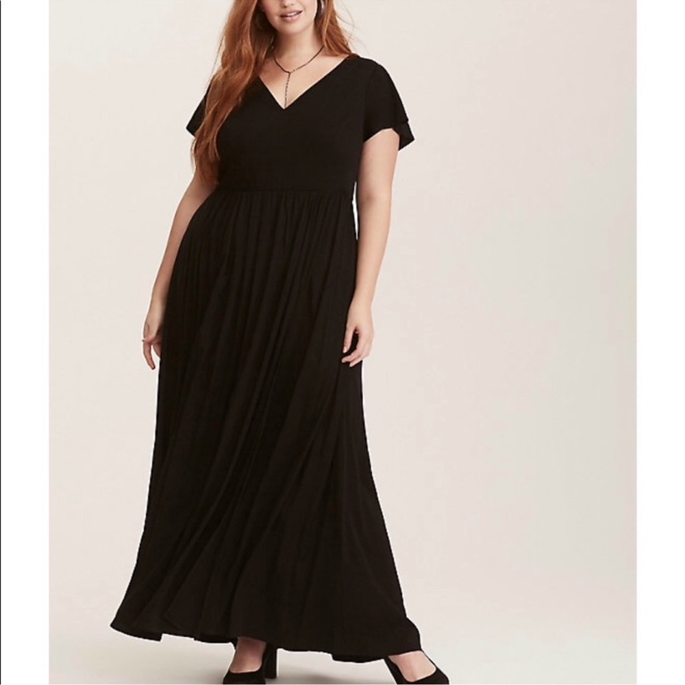 TORRID Maxi V-Neck Flutter Sleeve w/ Faux Wrap Split Black Dress Sz 2/2X/18-20